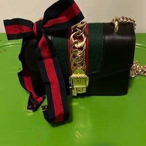 Gucci purse